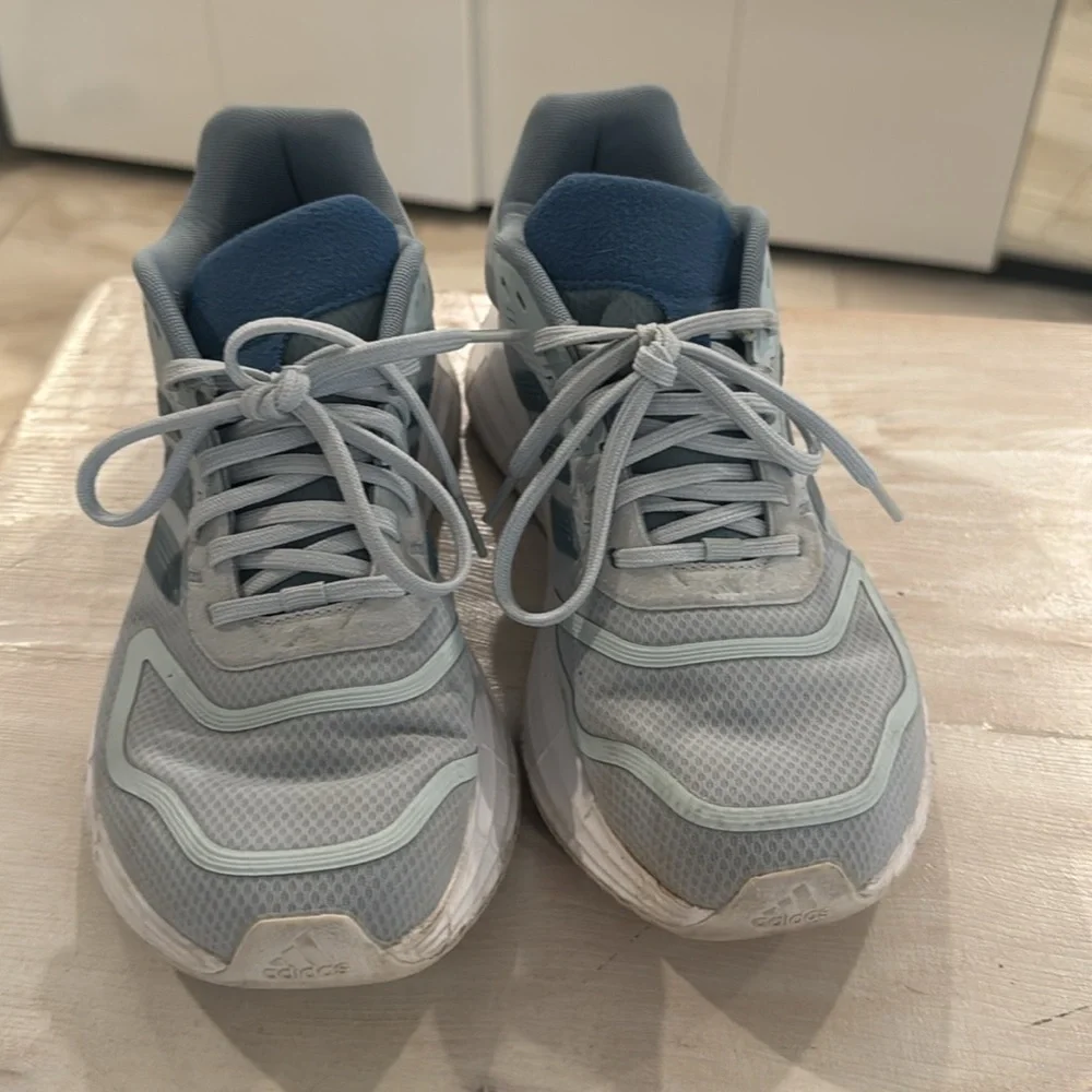 Adidas - Picture 8 of 10